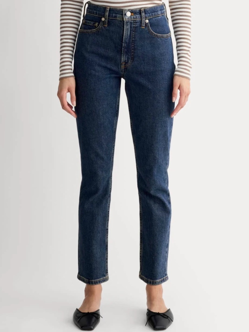 Everlane Women's Cheeky Straight Leg Jeans in Dark Indigo 25